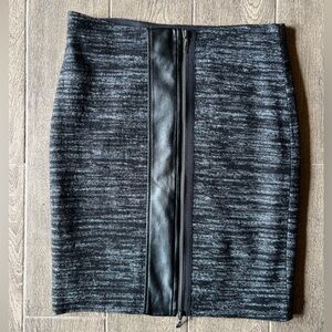 Katherine Barclay Montreal Zip Front Pencil Skirt Size 8 Grey Black 2-Way Zipper